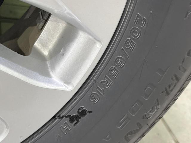 ヤリスクロス Ｇ　禁煙車　純正８型ディスプレイオーディオ　バックカメラ　Ｂｌｕｅｔｏｏｔｈ接続　衝突軽減装置　レーダークルコン　オートハイビーム　革巻きステアリング　ドライブモードセレクト　オートエアコン　スマートキー（52枚目）