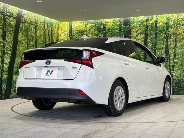 プリウス S 禁煙車 後期型 純正8型ディスプレイオーディオ バックカメラ Bluetooth接続 衝突軽減装置 レーダークルコン LEDヘッドライト オートハイビーム オートエアコン 革巻きステアリング ETC(17枚目)