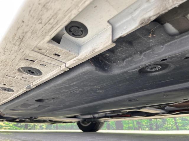 プリウス S 禁煙車 後期型 純正8型ディスプレイオーディオ バックカメラ Bluetooth接続 衝突軽減装置 レーダークルコン LEDヘッドライト オートハイビーム オートエアコン 革巻きステアリング ETC(28枚目)