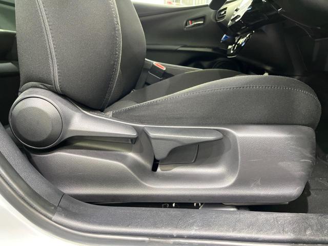 プリウス S 禁煙車 後期型 純正8型ディスプレイオーディオ バックカメラ Bluetooth接続 衝突軽減装置 レーダークルコン LEDヘッドライト オートハイビーム オートエアコン 革巻きステアリング ETC(34枚目)
