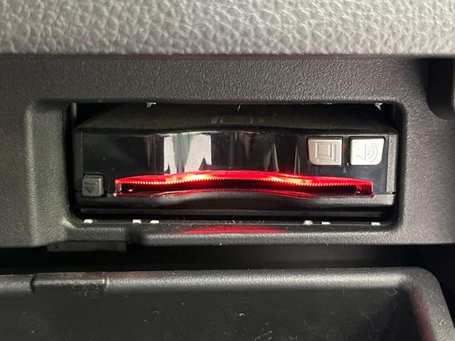 セレナ 20X Vセレクション+セーフティ S-ハイブリッド 禁煙車 純正ナビ バックカメラ CD/DVD/地デジTV Bluetooth接続 衝突軽減装置 クルーズコントロール レーンアシスト 両側電動スライドドア リアオートエアコン 後席ロールサンシェード(51枚目)