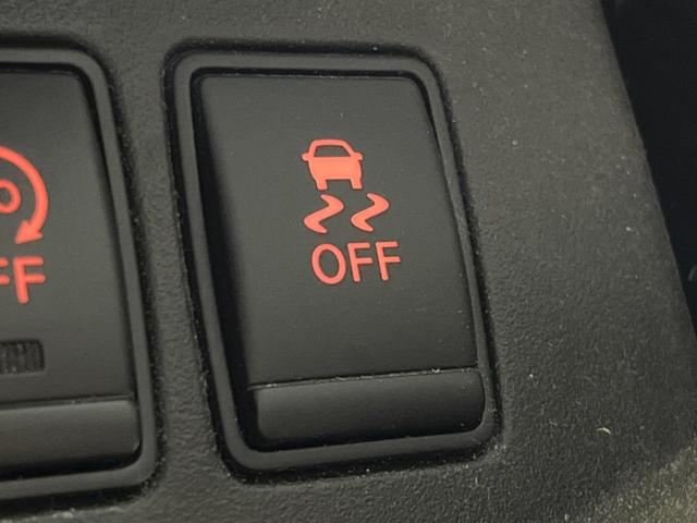 セレナ 20X Vセレクション+セーフティ S-ハイブリッド 禁煙車 純正ナビ バックカメラ CD/DVD/地デジTV Bluetooth接続 衝突軽減装置 クルーズコントロール レーンアシスト 両側電動スライドドア リアオートエアコン 後席ロールサンシェード(53枚目)