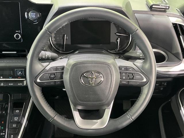 ヴォクシー S-Z 4WD 禁煙車 寒冷地仕様 純正8型ディスプレイオーディオ バックカメラ Bluetooth接続 衝突軽減装置 LEDヘッド/フォグ オートハイビーム 両側電動スライドドア 前席シートヒーター ETC(11枚目)