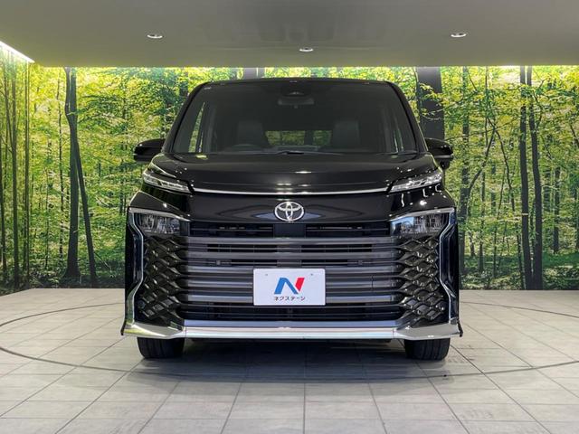 ヴォクシー S-Z 4WD 禁煙車 寒冷地仕様 純正8型ディスプレイオーディオ バックカメラ Bluetooth接続 衝突軽減装置 LEDヘッド/フォグ オートハイビーム 両側電動スライドドア 前席シートヒーター ETC(14枚目)