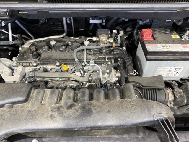 ヴォクシー S-Z 4WD 禁煙車 寒冷地仕様 純正8型ディスプレイオーディオ バックカメラ Bluetooth接続 衝突軽減装置 LEDヘッド/フォグ オートハイビーム 両側電動スライドドア 前席シートヒーター ETC(18枚目)