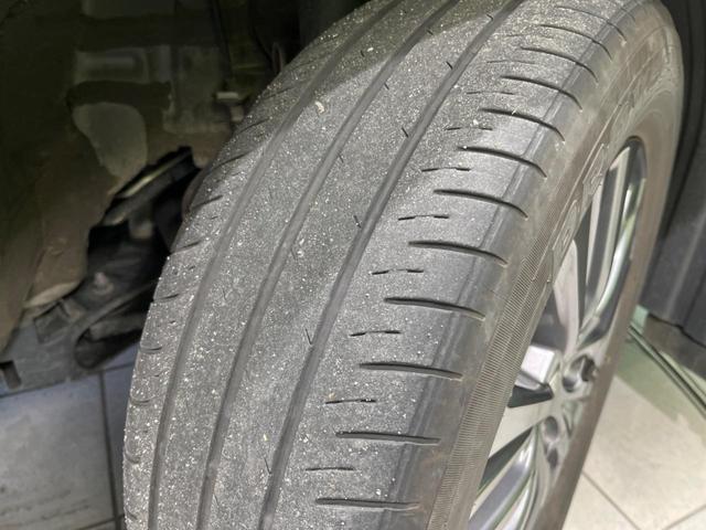 ヴォクシー S-Z 4WD 禁煙車 寒冷地仕様 純正8型ディスプレイオーディオ バックカメラ Bluetooth接続 衝突軽減装置 LEDヘッド/フォグ オートハイビーム 両側電動スライドドア 前席シートヒーター ETC(53枚目)