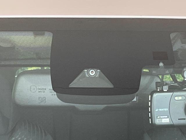 プリウス A 4wd 純正SDナビ バックカメラ ドラレコ 禁煙車 ビルトインETC レーダークルーズ コーナーセンサー スマートキー LEDヘッド オートハイビーム オートライト オートエアコン(5枚目)