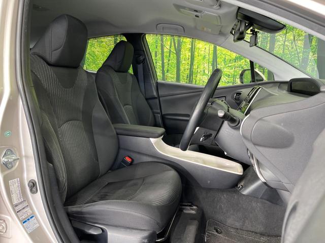 プリウス A 4wd 純正SDナビ バックカメラ ドラレコ 禁煙車 ビルトインETC レーダークルーズ コーナーセンサー スマートキー LEDヘッド オートハイビーム オートライト オートエアコン(9枚目)