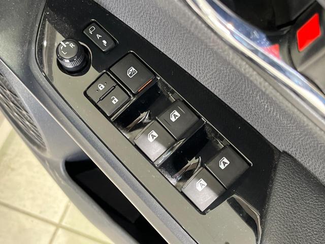 プリウス A 4wd 純正SDナビ バックカメラ ドラレコ 禁煙車 ビルトインETC レーダークルーズ コーナーセンサー スマートキー LEDヘッド オートハイビーム オートライト オートエアコン(35枚目)