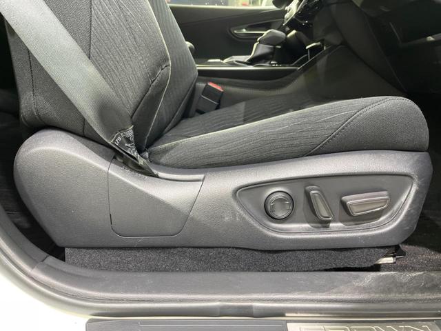 クラウンハイブリッド RS Four 4WD 禁煙車 バックカメラ 衝突被害軽減システム レーダークルーズ ドラレコ コーナーセンサー スマートキー LEDヘッド ビルトインETC オートハイビーム オートライト(39枚目)