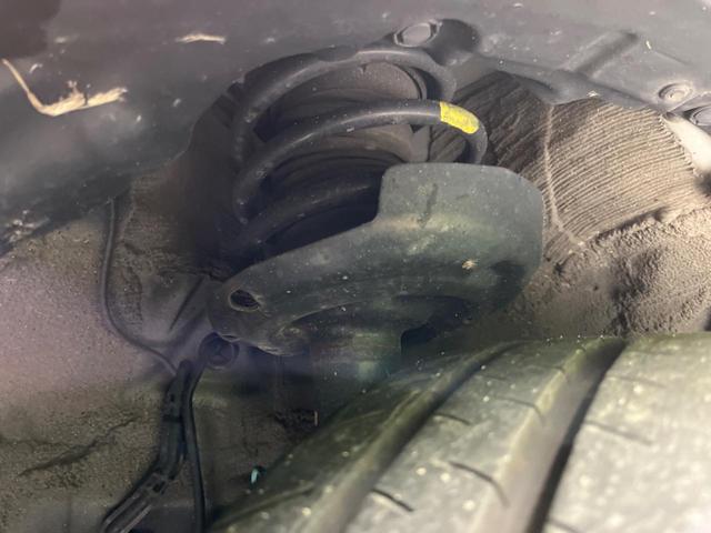 カローラツーリング ハイブリッド ダブルバイビー 4WD 純正8型デイスプレイオーデイオ バックカメラ 衝突被害軽減システム レーダークルーズ 禁煙車 ハーフレザーシート ドラレコ コーナーセンサー スマートキー LEDヘッド ETC2.0(21枚目)