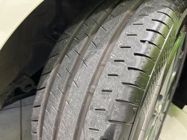 カローラツーリング ハイブリッド ダブルバイビー 4WD 純正8型デイスプレイオーデイオ バックカメラ 衝突被害軽減システム レーダークルーズ 禁煙車 ハーフレザーシート ドラレコ コーナーセンサー スマートキー LEDヘッド ETC2.0(61枚目)