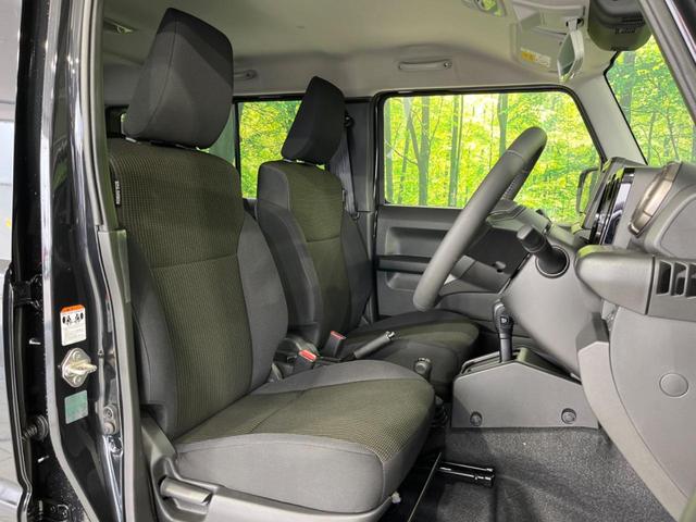 ジムニーノマド ＦＣ　登録済未使用車　衝突軽減装置　アダプティブクルーズ　ＬＥＤヘッド　ＬＥＤフォグ　コーナーセンサー　オートハイビーム　車線逸脱警報　ヒーテッドドアミラー　スマートキー　革巻きステアリング　オートエアコン（9枚目）