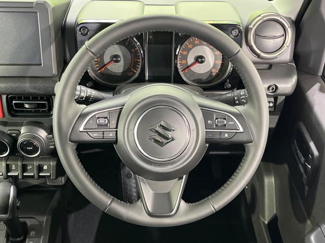 ジムニーノマド ＦＣ　登録済未使用車　衝突軽減装置　アダプティブクルーズ　ＬＥＤヘッド　ＬＥＤフォグ　コーナーセンサー　オートハイビーム　車線逸脱警報　ヒーテッドドアミラー　スマートキー　革巻きステアリング　オートエアコン（12枚目）
