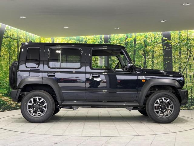 ジムニーノマド ＦＣ　登録済未使用車　衝突軽減装置　アダプティブクルーズ　ＬＥＤヘッド　ＬＥＤフォグ　コーナーセンサー　オートハイビーム　車線逸脱警報　ヒーテッドドアミラー　スマートキー　革巻きステアリング　オートエアコン（26枚目）