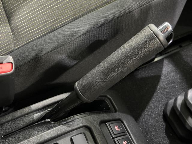 ジムニーノマド ＦＣ　登録済未使用車　衝突軽減装置　アダプティブクルーズ　ＬＥＤヘッド　ＬＥＤフォグ　コーナーセンサー　オートハイビーム　車線逸脱警報　ヒーテッドドアミラー　スマートキー　革巻きステアリング　オートエアコン（42枚目）