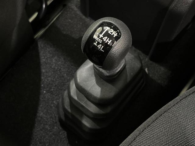 ジムニーノマド ＦＣ　登録済未使用車　衝突軽減装置　アダプティブクルーズ　ＬＥＤヘッド　ＬＥＤフォグ　コーナーセンサー　オートハイビーム　車線逸脱警報　ヒーテッドドアミラー　スマートキー　革巻きステアリング　オートエアコン（44枚目）