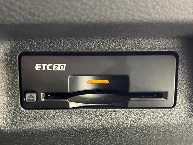 エクストレイル G e-4ORCE 4WD 12.3型メーカナビ 全周囲カメラ 衝突被害軽減システム 100V電源 レーダークルーズ 禁煙車 電動リアゲート 全席シートヒーター ドラレコ コーナーセンサー LEDヘッド ビルトインETC(7枚目)