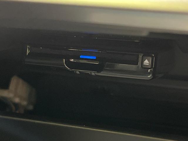 【ＥＴＣ】高速道路の料金所をストレスなく通過！話題のスポットやサービスエリアに多い「スマートＩＣ」利用時は必須のアイテムです。当店でセットアップを実施、ご納車当日からすぐにご利用いただけます！