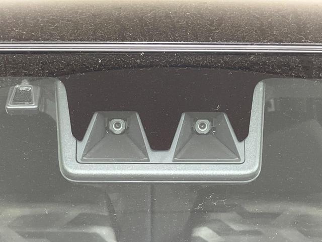 �y�X�}�[�g�A�V�X�g�z���s���ɑO���̎ԗ�����F�����A�Փ˂������Ȏ��͌x��ƃu���[�L�ŏՓˉ���Ɣ�Q�y�����A�V�X�g�B�����S�Ƀh���C�u�����y���݂��������܂��B