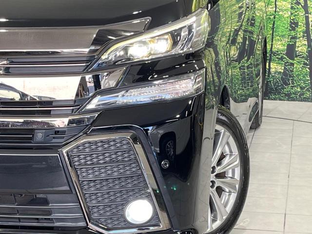 【ＬＥＤヘッドライト】悪天候や夜間走行時も良好な視界を確保し安心して運転できる高輝度ＬＥＤヘッドライトを装備！点灯速度が早く、消費電力も抑えられています。