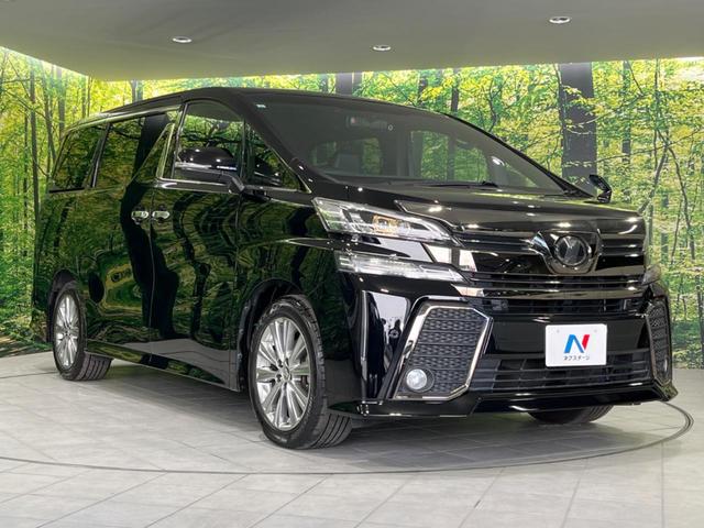 高透明度のガラス皮膜で撥水はもちろん、上質なツヤ・光沢を実現。紫外線や酸性雨から大切な愛車を保護し、色あせ・劣化を防止。「弾スプラッシュコート」、「弾プリミッサコート」からお選びいただけます。