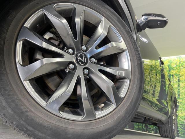 ＮＸ ＮＸ２００ｔ　Ｆスポーツ　４ＷＤ　禁煙車　純正ナビ　Ｂｌｕｅｔｏｏｔｈ／ＣＤ再生　バックカメラ　レザーシート　前席シートエアコン　純正１８インチアルミホイール　デュアルエアコン　オートハイビーム　オートライト　ＬＥＤヘッド（13枚目）