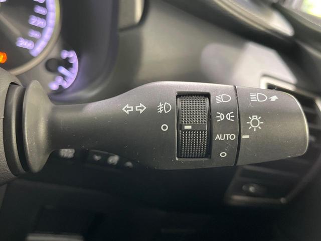 ＮＸ ＮＸ２００ｔ　Ｆスポーツ　４ＷＤ　禁煙車　純正ナビ　Ｂｌｕｅｔｏｏｔｈ／ＣＤ再生　バックカメラ　レザーシート　前席シートエアコン　純正１８インチアルミホイール　デュアルエアコン　オートハイビーム　オートライト　ＬＥＤヘッド（49枚目）