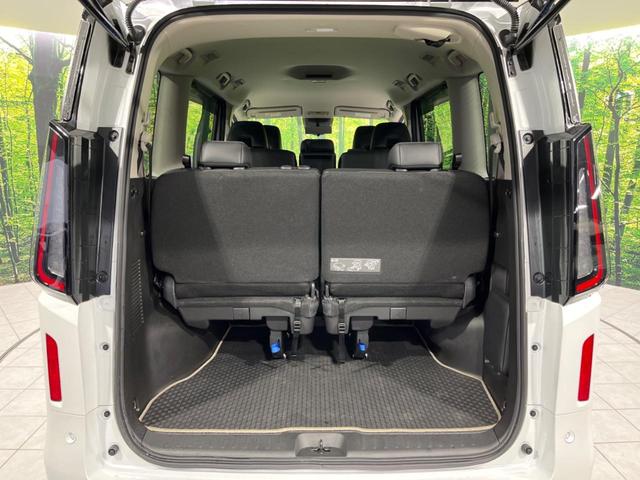 普段のお買い物や通勤、送迎等に十分な荷室スペースを確保しております。セカンドシートを倒すと、大きな荷物の積載も可能です♪