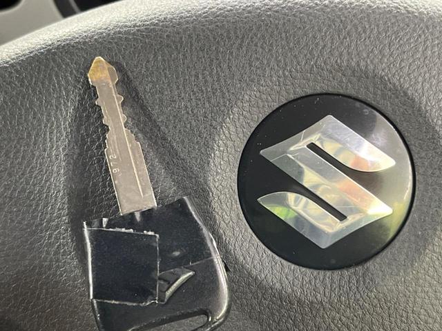 ワゴンＲ ＦＸ　禁煙車　純正オーディオ　ＣＤ再生　オートエアコン　キーレス　横滑り防止装置（4枚目）