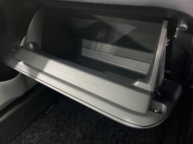 アクア Ｓ　禁煙車　純正ＳＤナビ　バックカメラ　Ｂｌｕｅｔｏｏｔｈ接続　ＣＤ／ＤＶＤ再生　地デジ　ＬＥＤヘッドライト　オートライト　前席シートヒーター　横滑り防止装置　オートエアコン　スマートキー　１４インチＡＷ（37枚目）