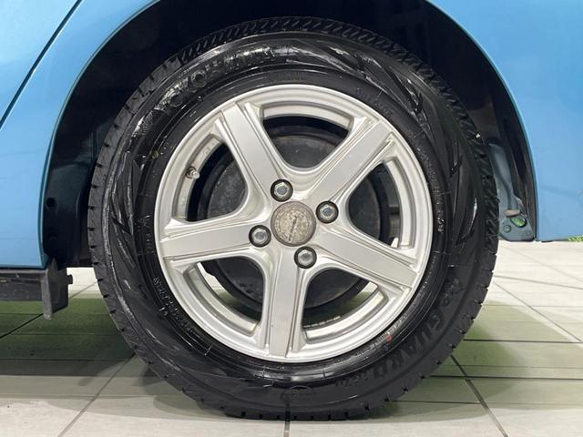 アクア Ｓ　禁煙車　純正ＳＤナビ　バックカメラ　Ｂｌｕｅｔｏｏｔｈ接続　ＣＤ／ＤＶＤ再生　地デジ　ＬＥＤヘッドライト　オートライト　前席シートヒーター　横滑り防止装置　オートエアコン　スマートキー　１４インチＡＷ（49枚目）