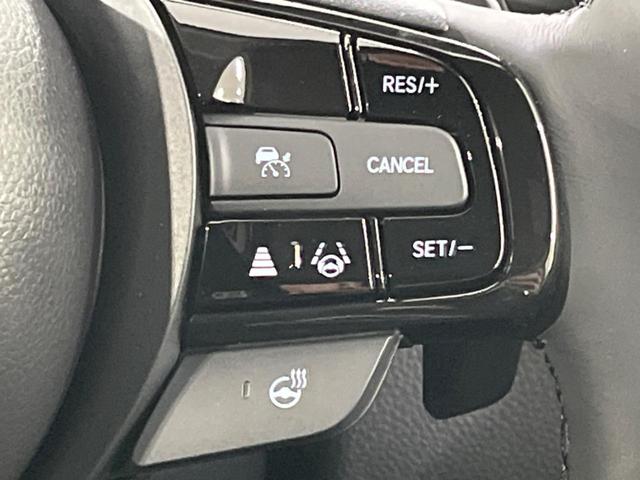 ヴェゼル e:HEV Z 全周囲カメラ 純正9型ナビ 衝突軽減 電動リアゲート ハーフレザーシート コーナーセンサー スマートキー LEDヘッド ETC2.0 純正18インチアルミ オートハイビーム オートライト(5枚目)