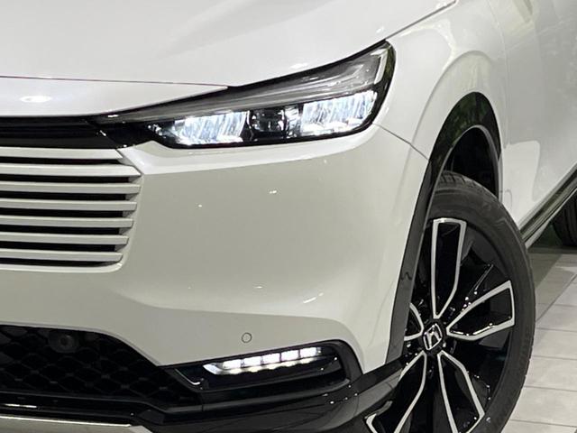 ヴェゼル e:HEV Z 全周囲カメラ 純正9型ナビ 衝突軽減 電動リアゲート ハーフレザーシート コーナーセンサー スマートキー LEDヘッド ETC2.0 純正18インチアルミ オートハイビーム オートライト(12枚目)