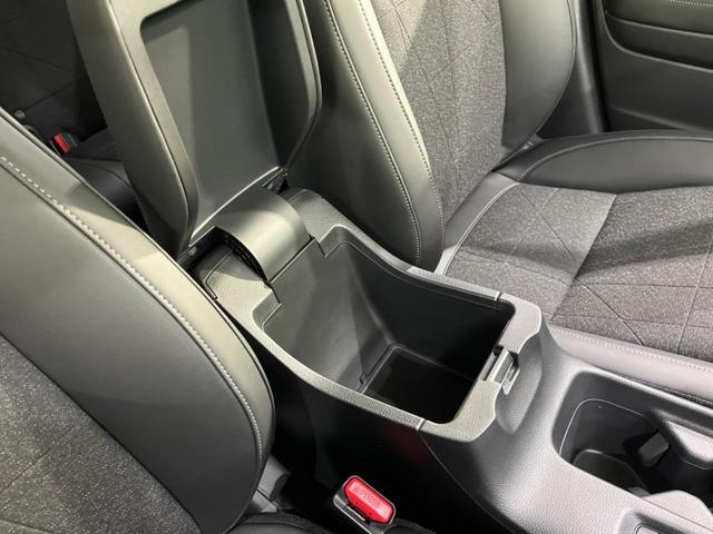 ヴェゼル e:HEV Z 全周囲カメラ 純正9型ナビ 衝突軽減 電動リアゲート ハーフレザーシート コーナーセンサー スマートキー LEDヘッド ETC2.0 純正18インチアルミ オートハイビーム オートライト(45枚目)