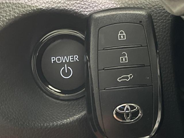 カローラクロス ハイブリッド　Ｚ　４ＷＤ　禁煙車　現行型　モデリスタエアロ　調光パノマラルーフ　純正１０．５型ナビ　全周囲カメラ　フルセグ　Ｂｌｕｅｔｏｏｔｈ接続　衝突軽減装置　ＬＥＤヘッド／フォグ　シーケンシャルターンランプ　ＥＴＣ（24枚目）