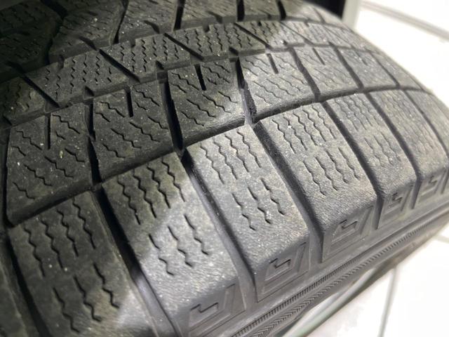 アクア Ｓスタイルブラック　全周囲カメラ　純正ナビ　衝突軽減　禁煙車　ドラレコ　コーナーセンサー　スマートキー　ＬＥＤヘッド　ＥＴＣ　オートハイビーム　オートライト　オートエアコン　Ｂｌｕｅｔｏｏｔｈ　ＣＤ　ＤＶＤ再生（52枚目）