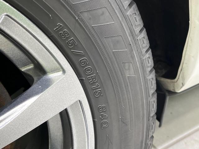 アクア Ｓスタイルブラック　全周囲カメラ　純正ナビ　衝突軽減　禁煙車　ドラレコ　コーナーセンサー　スマートキー　ＬＥＤヘッド　ＥＴＣ　オートハイビーム　オートライト　オートエアコン　Ｂｌｕｅｔｏｏｔｈ　ＣＤ　ＤＶＤ再生（53枚目）