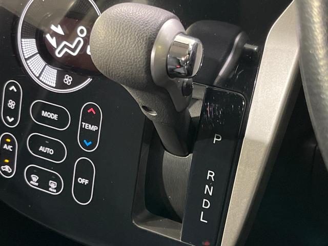 デイズ ハイウェイスター　Ｘ　４ＷＤ　純正ＳＤナビ　バックカメラ　禁煙車　スマートキー　ＨＩＤヘッド　純正１４インチアルミ　オートエアコン　ＣＤ　フルセグ（24枚目）