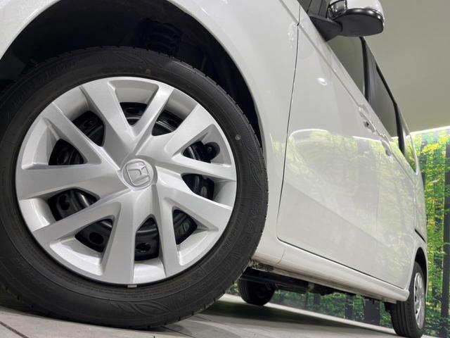 Ｎ－ＢＯＸ ベースグレード　４ＷＤ　電動スライドドア　ＳＤナビ　バックカメラ　衝突被害軽減システム　禁煙車　コーナーセンサー　スマートキー　ＬＥＤヘッド　ＥＴＣ　オートハイビーム　車線逸脱警報　オートライト　オートエアコン（13枚目）