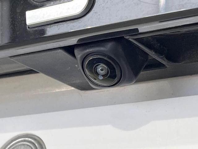 ノート Ｘ　ＦＯＵＲ　純正９型ナビ　バックカメラ　衝突軽減　禁煙車　ドラレコ　コーナーセンサー　スマートキー　オートハイビーム　車線逸脱警報　オートライト　オートエアコン　Ｂｌｕｅｔｏｏｔｈ（33枚目）