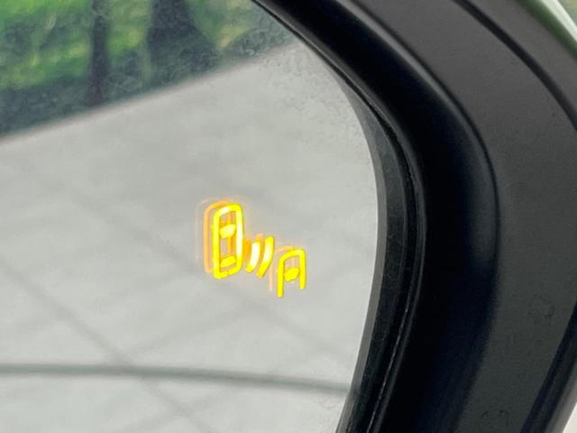 シエンタ ハイブリッドＺ　純正１０型ナビ　両側電動ドア　全周囲カメラ　衝突軽減　禁煙車　コーナーセンサー　スマートキー　ＬＥＤヘッド　ビルトインＥＴＣ　オートハイビーム　車線逸脱警報　オートライト　オートエアコン（6枚目）