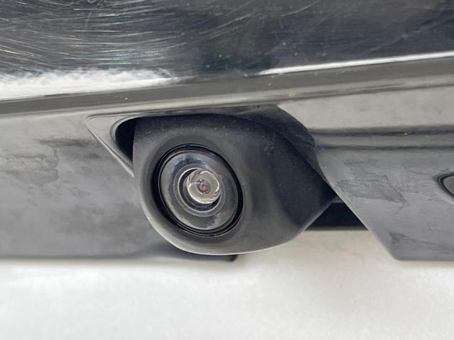 シエンタ ハイブリッドＺ　純正１０型ナビ　両側電動ドア　全周囲カメラ　衝突軽減　禁煙車　コーナーセンサー　スマートキー　ＬＥＤヘッド　ビルトインＥＴＣ　オートハイビーム　車線逸脱警報　オートライト　オートエアコン（37枚目）