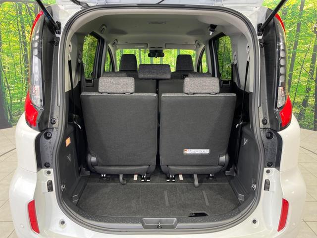 シエンタ ハイブリッドＺ　純正１０型ナビ　両側電動ドア　全周囲カメラ　衝突軽減　禁煙車　コーナーセンサー　スマートキー　ＬＥＤヘッド　ビルトインＥＴＣ　オートハイビーム　車線逸脱警報　オートライト　オートエアコン（38枚目）