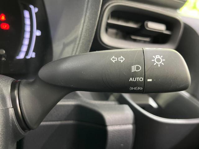 シエンタ ハイブリッドＺ　純正１０型ナビ　両側電動ドア　全周囲カメラ　衝突軽減　禁煙車　コーナーセンサー　スマートキー　ＬＥＤヘッド　ビルトインＥＴＣ　オートハイビーム　車線逸脱警報　オートライト　オートエアコン（47枚目）