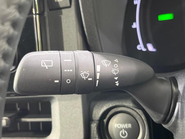 シエンタ ハイブリッドＺ　純正１０型ナビ　両側電動ドア　全周囲カメラ　衝突軽減　禁煙車　コーナーセンサー　スマートキー　ＬＥＤヘッド　ビルトインＥＴＣ　オートハイビーム　車線逸脱警報　オートライト　オートエアコン（48枚目）