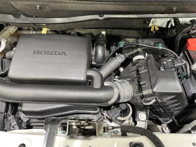 Ｎ－ＢＯＸカスタム Ｌ　スタイル＋ブラック　両側電動スライドドア　ディスプレイオーディオ　バックカメラ　禁煙車　衝突軽減装置　レーダークルーズ　シートヒーター　オートライト　オートエアコン　ＬＥＤヘッド　ＬＥＤフォグ　クリアランスソナー（19枚目）