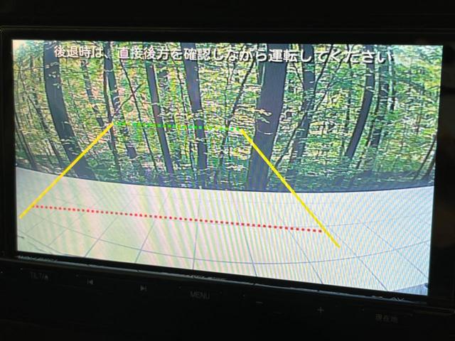 ノート Ｘ　ＦＯＵＲ　４ＷＤ　ＳＤナビ　バックカメラ　Ｂｌｕｅｔｏｏｔｈ接続　　衝突軽減装置　クリアランスソナー　前席シートヒーター　ステアリングヒーター　ドライブレコーダー　ＥＴＣ（4枚目）