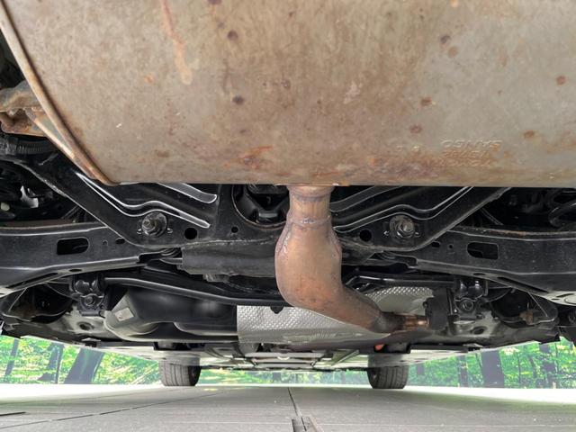 カローラツーリング ハイブリッド ダブルバイビー 4WD 衝突軽減装置 ディスプレイオーディオ バックカメラ レーダークルーズ ETC Bluetooth 合皮シート LEDヘッド オートマチックハイビーム スマートキー 革巻きステアリング(19枚目)