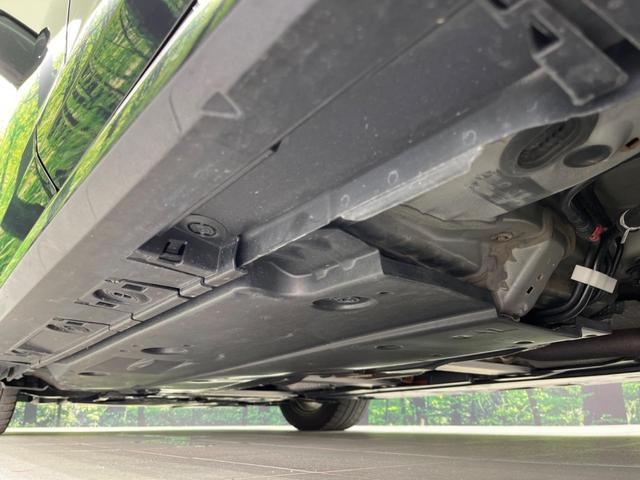 カローラツーリング ハイブリッド ダブルバイビー 4WD 衝突軽減装置 ディスプレイオーディオ バックカメラ レーダークルーズ ETC Bluetooth 合皮シート LEDヘッド オートマチックハイビーム スマートキー 革巻きステアリング(21枚目)